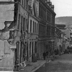 HÄNGEN IM LOOP