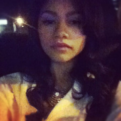 zendaya(9cyon+me)