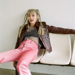 Elle Teresa - 平気 [Official Music Video]