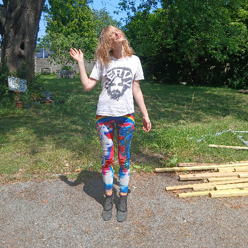 Holly dancing