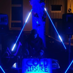mooncast #1 | cold pleasure