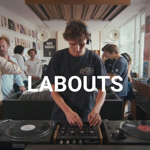 Yoyaku Instore Session with LABOUTS