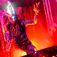 ᛃ Bass Oddity ᛃ ⩤ Halloween Kampover ⩥ » Kamp Koasis ⵐ 3001: A Space Oddity