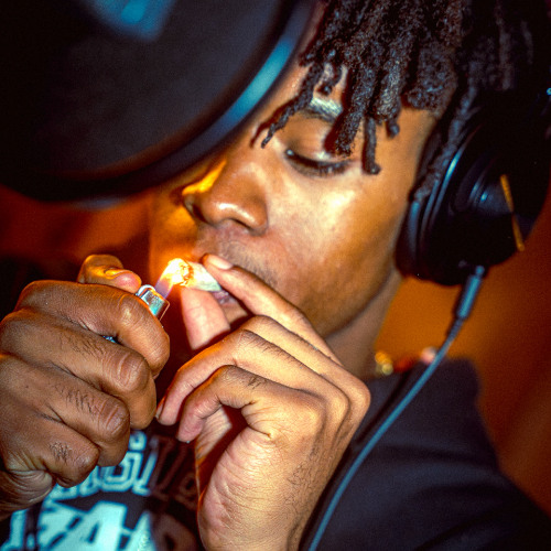 NO LIMIT [PROD. skxlly]