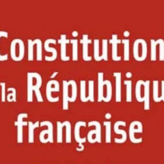 Le peuple français proclame solennellement