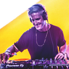 Dean Fuel 5FM Mix - November 8 2024 - The Roger Goode Show