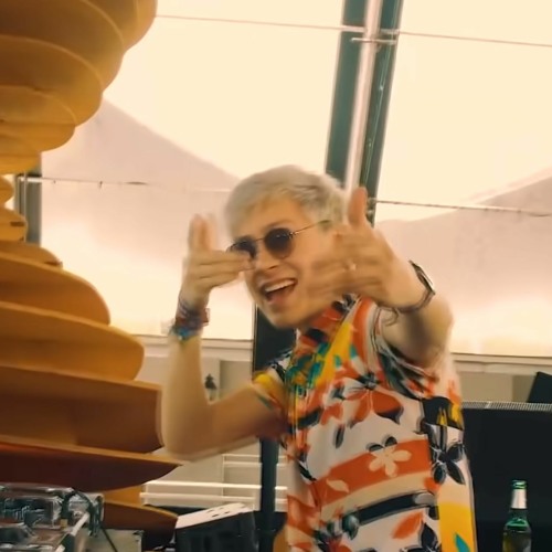 Liu @ LAROC SESSIONS Março 2020