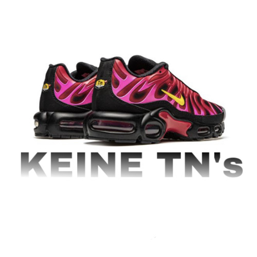 KEINE TN‘s (einfachnureddy x Hotelgodlin)