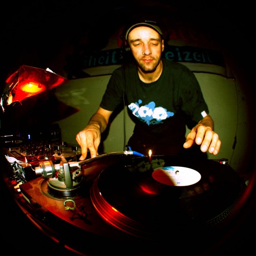 Breakadawn dNb Mix 02 2022