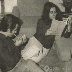 📻