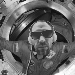 Wolle (aka DJ Wolfgang KOSMONAUT) - in anderen Spheren @ Castle Wolle