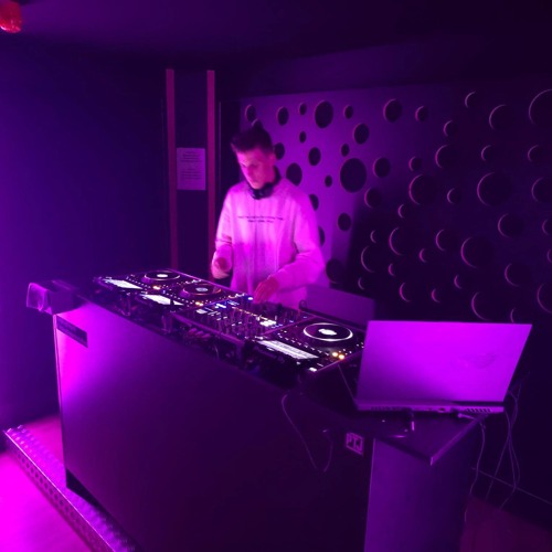 move it 2 the drum DJFreqhause bootleg