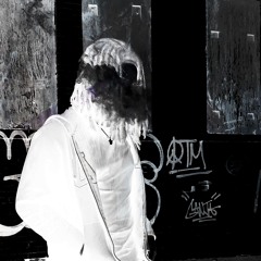 Crystal Head (tjriverss & roggerprod)