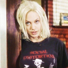 Too Much (prod. by 1upinekwakeup)