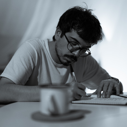 Ricardo Reis Soares - Qualquer Coisa (2025) (single)