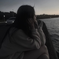 i feel kinda dumb but i miss you
