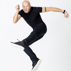 Moterys Meluoja Geriau | Techno REMIX |