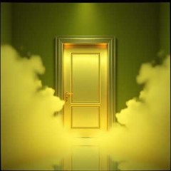 The Door Between Dreams