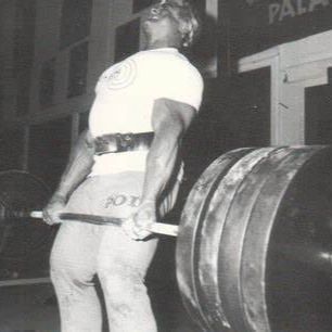 Tom Platz X Tren Twins – WAKE UP (Slowed + Reverb)