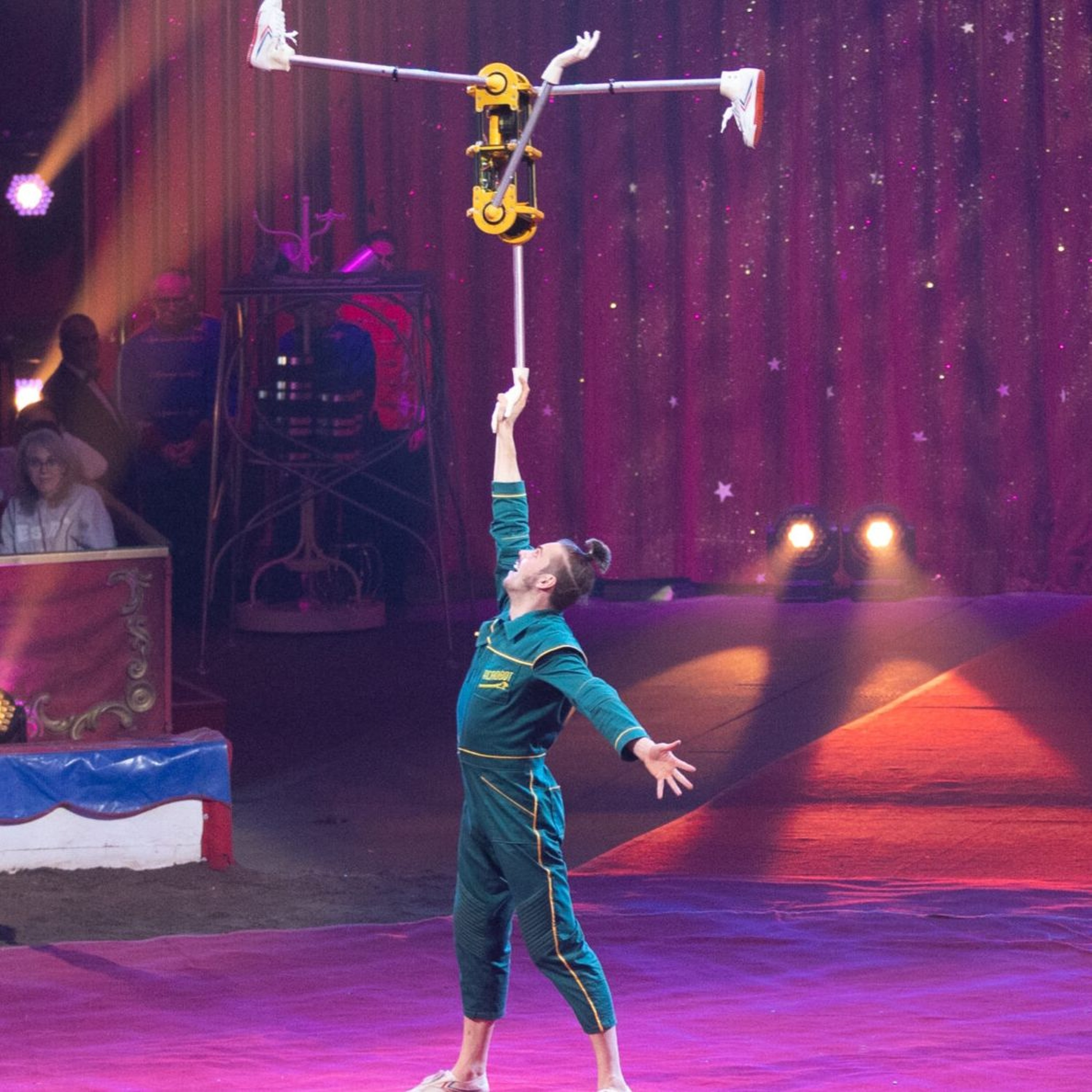 He Built a Robot That Performs Acrobatics episode artwork