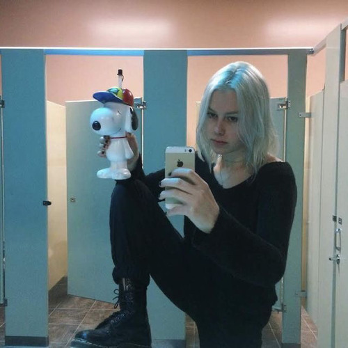 motion sickness - phoebe bridgers (live from tiny desk)