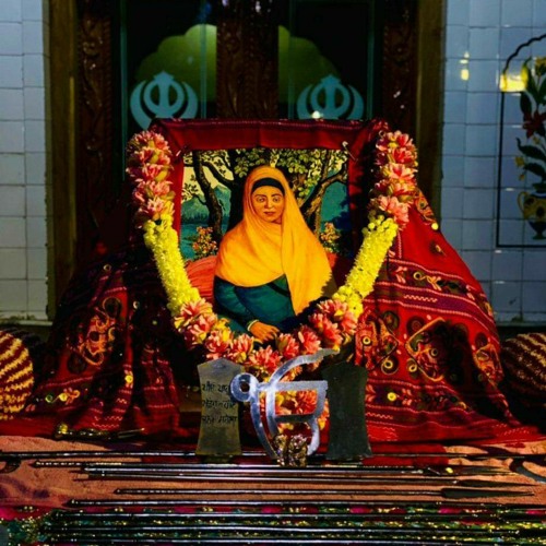 Bhajan - Jai Mata Kalika Chandike - Devi Dhun