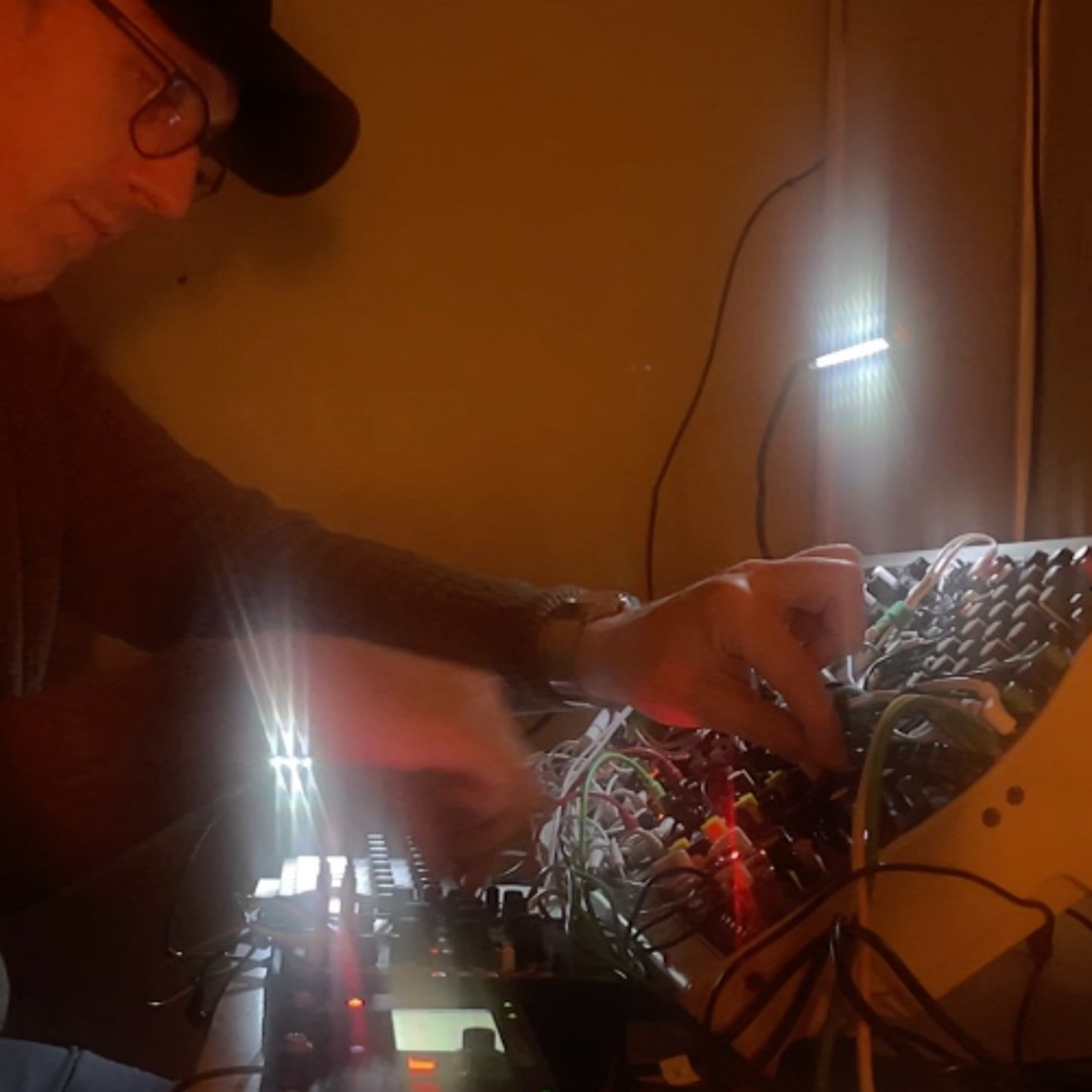 Hypnotic live progressive house and techno set, October 2025