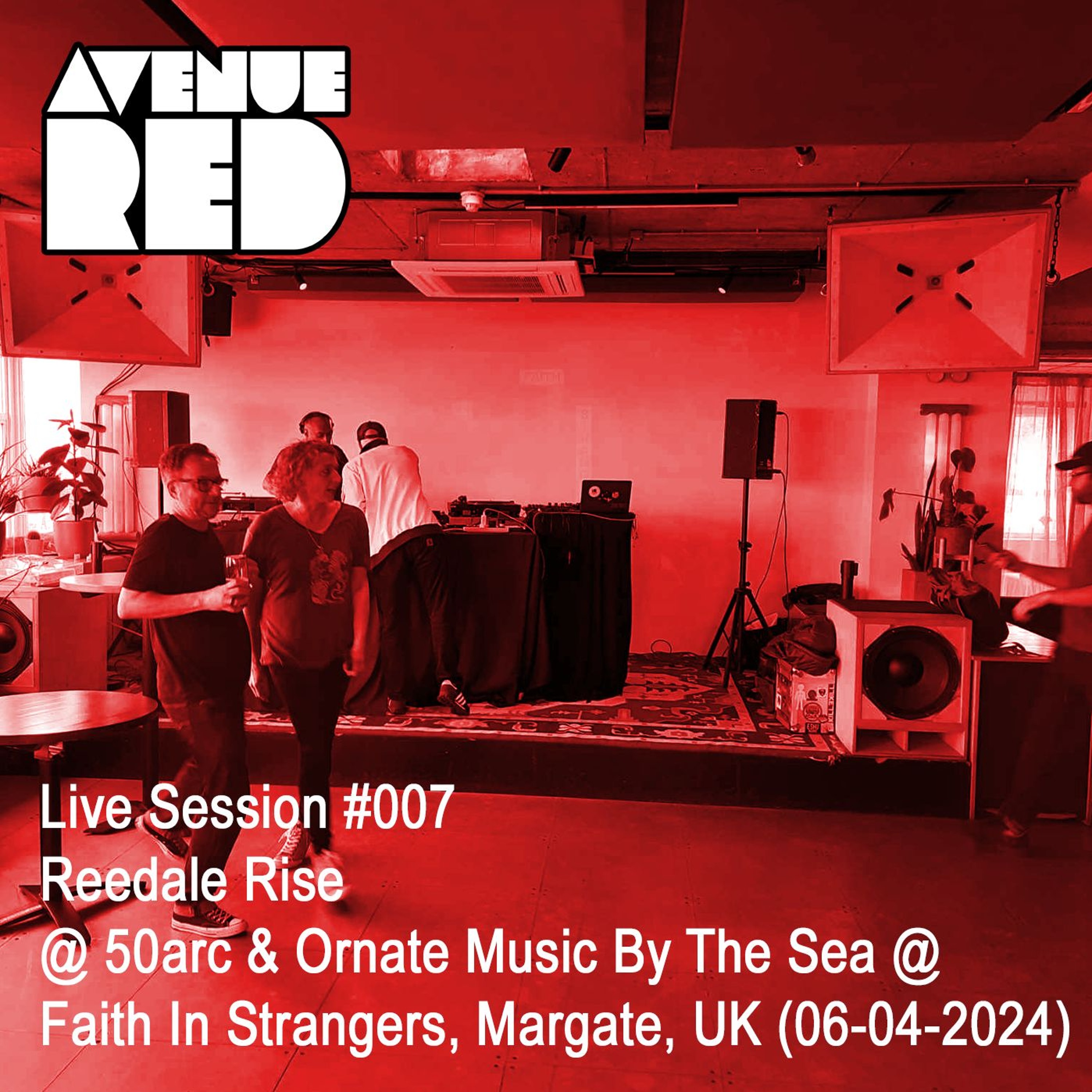 Avenue Red