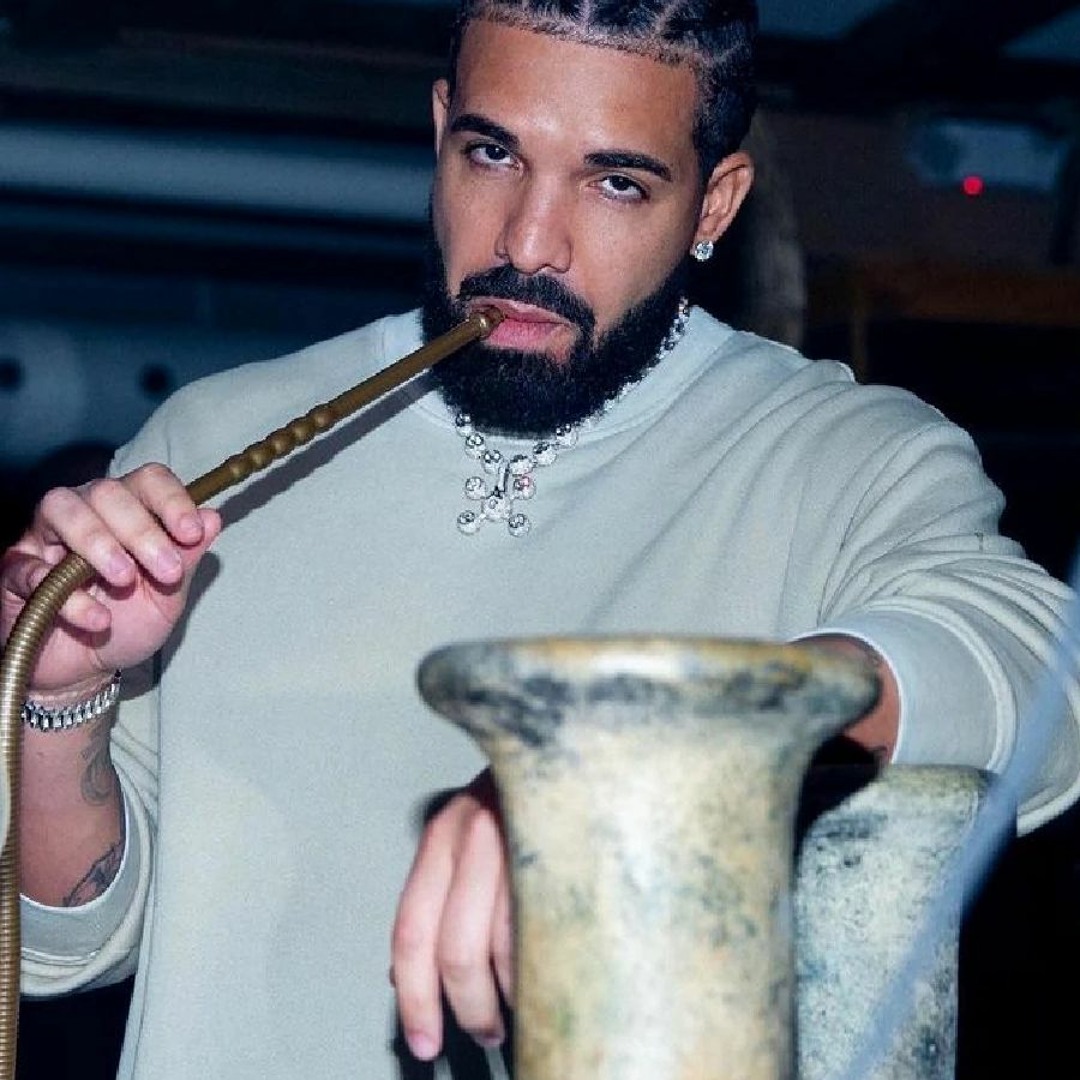 Stream Drake - Saint Laurent Ft. Travis Scott (Official ) by Lv_smokey