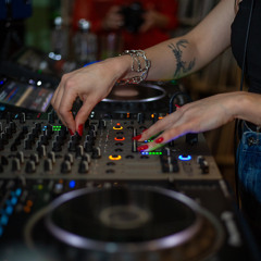 ANRA - Progressive & Melodic DJ Set