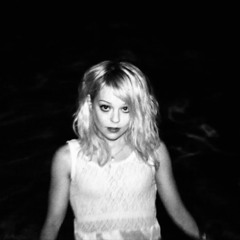 Beauty Is Empty - Mars Argo