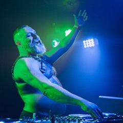 Juicy Fruit @ Chunk #19 . Beary Christmas . 19.12.24