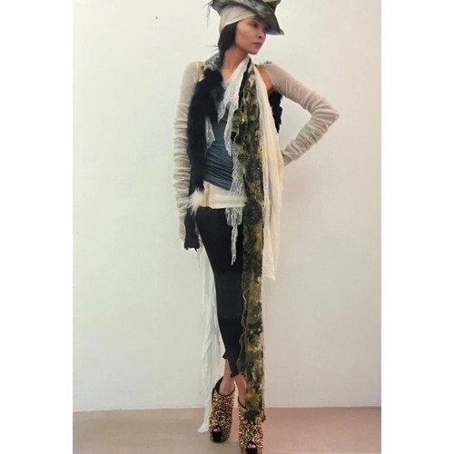 smile until it hurts Prod Olia