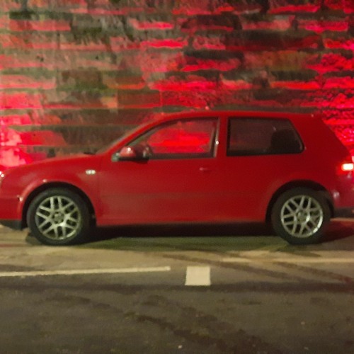 LOVE ME AGAIN (HARDSTYLE)