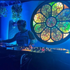 2am House (XONE92)