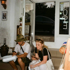 Маленький бомж