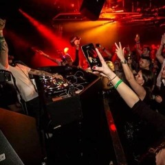 James lynas live at the sold out( ATT All Things Trance 2nd birthday) Orange Yard Soho (LONDON)