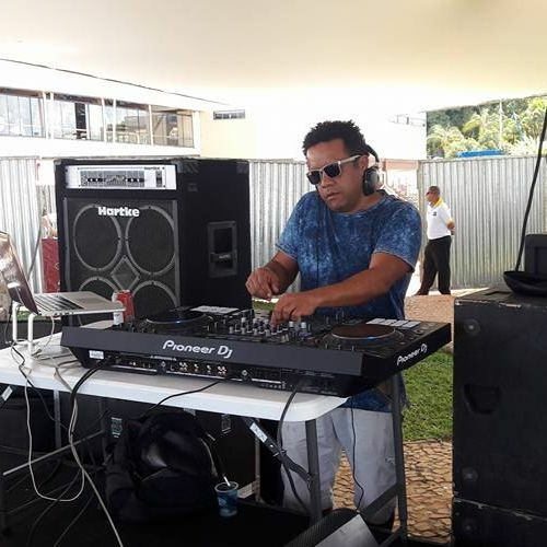 Dancing to african beats (set mix)