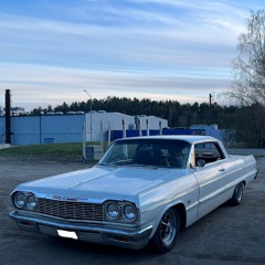 Emilush - Den Som Söker Finner Svar (SummerCrew Remix)