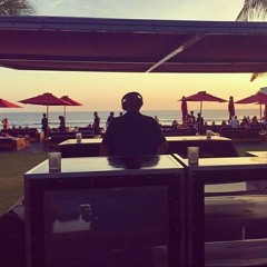 Dave Allison -"Sunset  Mix"   Live  @  Ku-De-Ta ( Bali, Indonesia)