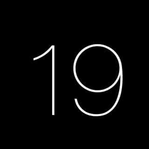 19. Цифра 19 черная. Красивое число 19. Число 19 на черном фоне. Обои цифра 19.