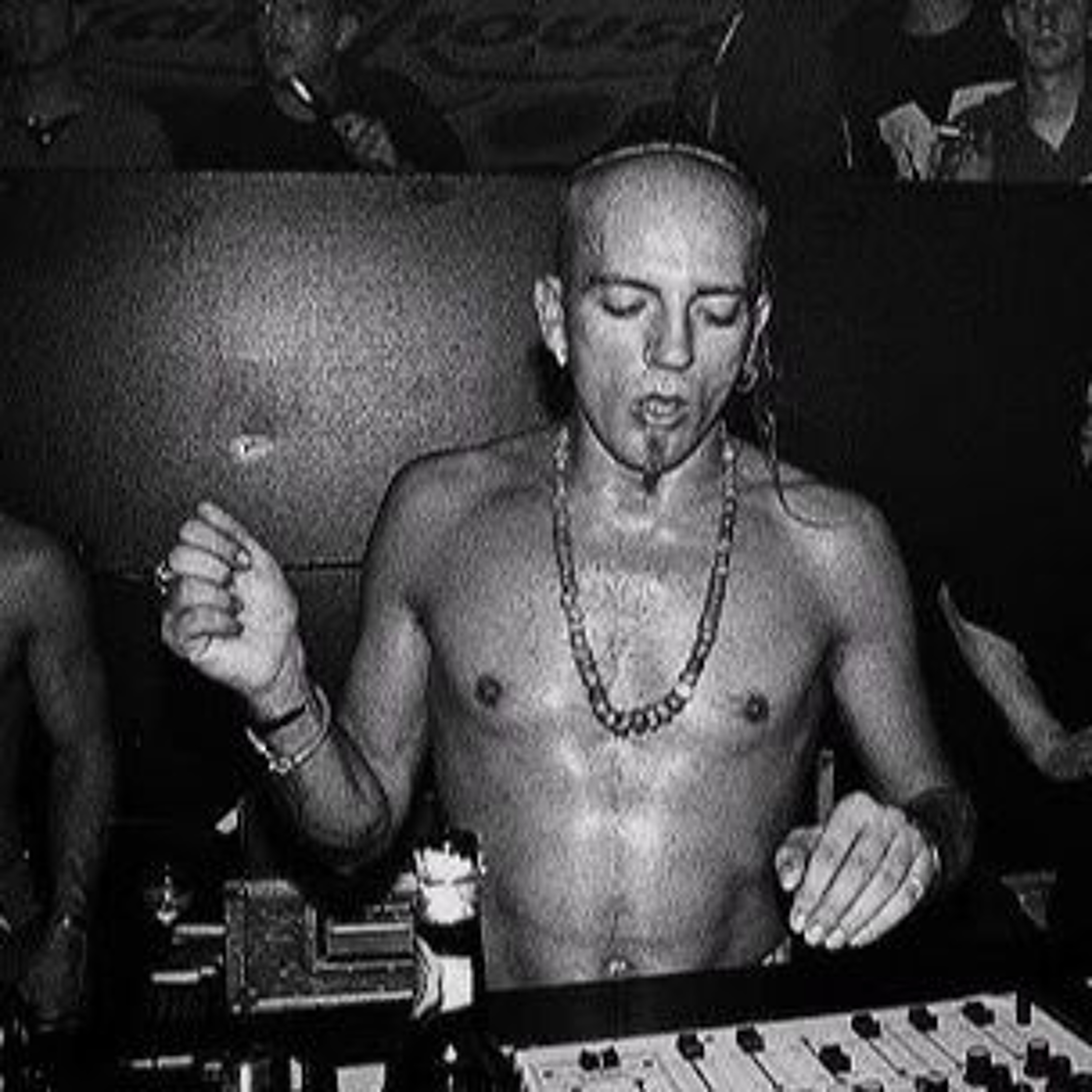 Sven Väth Live @ Omen in Frankfurt, Germany 11-5-95' (Manny'z Tapez) episode artwork