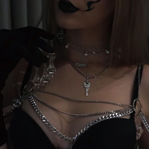 𝘱𝘢𝘤𝘪𝘧𝘺 𝘩𝘦𝘳 - 𝘮𝘦𝘭𝘢𝘯𝘪𝘦 𝘮𝘢𝘳𝘵𝘪𝘯𝘦𝘻 ( 𝘴𝘭𝘰𝘸𝘦𝘥 + 𝘳𝘦𝘷𝘦𝘳𝘣 )