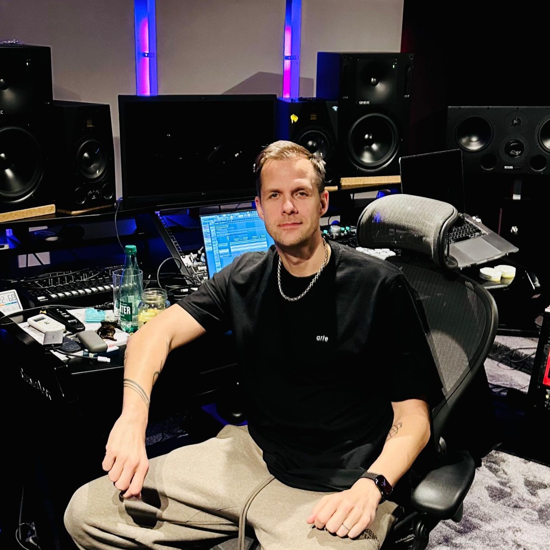 Stream adambeyer | Listen to Adam Beyer tracks playlist online for