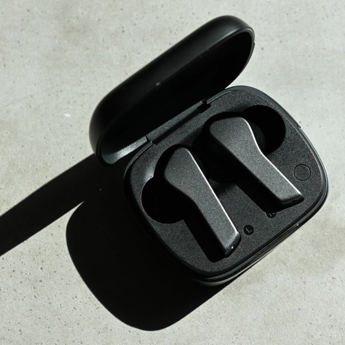 Stream Lenovo Smart Wireless Earbuds Mic Test by Phillip Tracy Listen