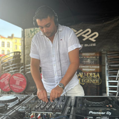 Tech House June 25