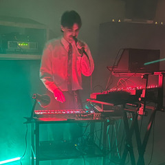 Outsiders: distraction4ever w/ Alan Harman @ Kiosk Radio 01.07.2024