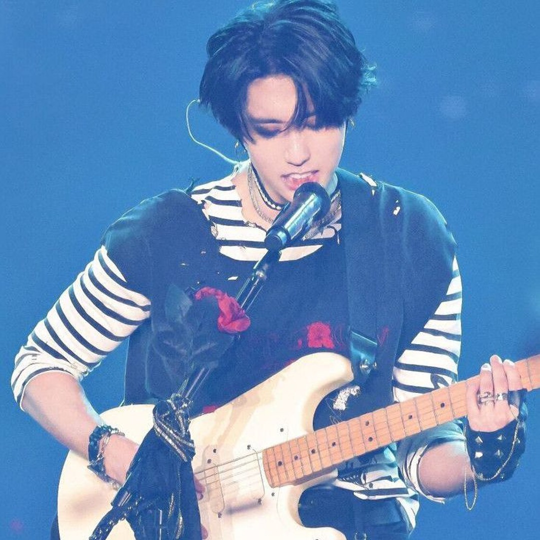 Stream ♡Stray kids dominATE Han Jisung new solo - Hold my hand