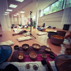 Live Acoustic - Rainy Day - by Mia & Marchy @ Dr. Dance Project