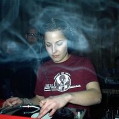 Cora S. @ Doorkeeper 08.10.2005 2jahre Spielstaub - Wilhelmshall